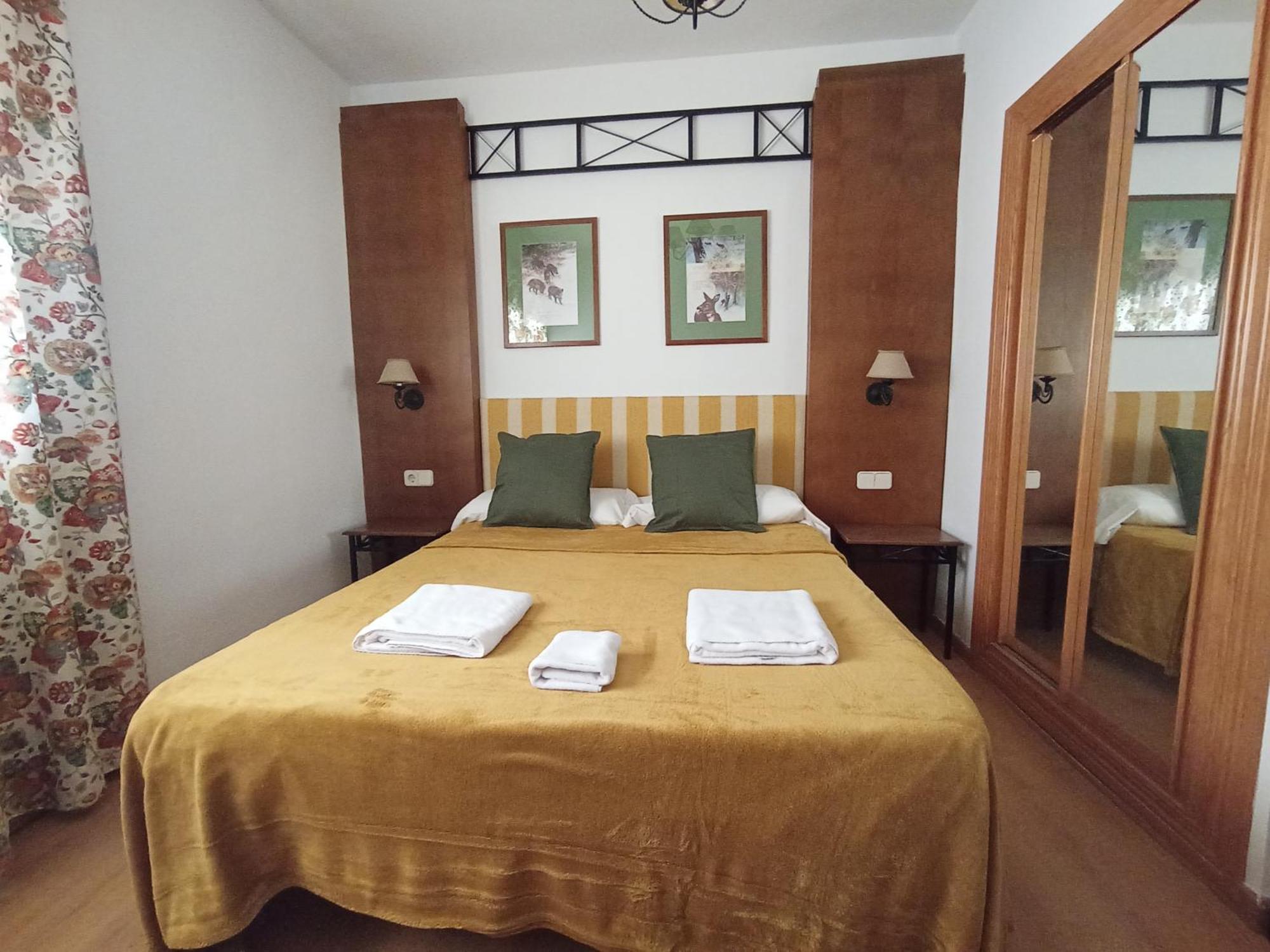 Hostal Rural Alto Tajo Poveda Poveda de la Sierra エクステリア 写真