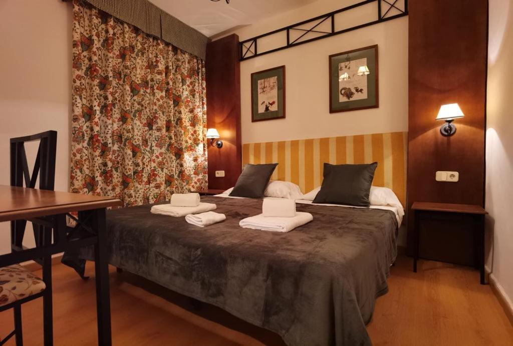 Hostal Rural Alto Tajo Poveda Poveda de la Sierra エクステリア 写真