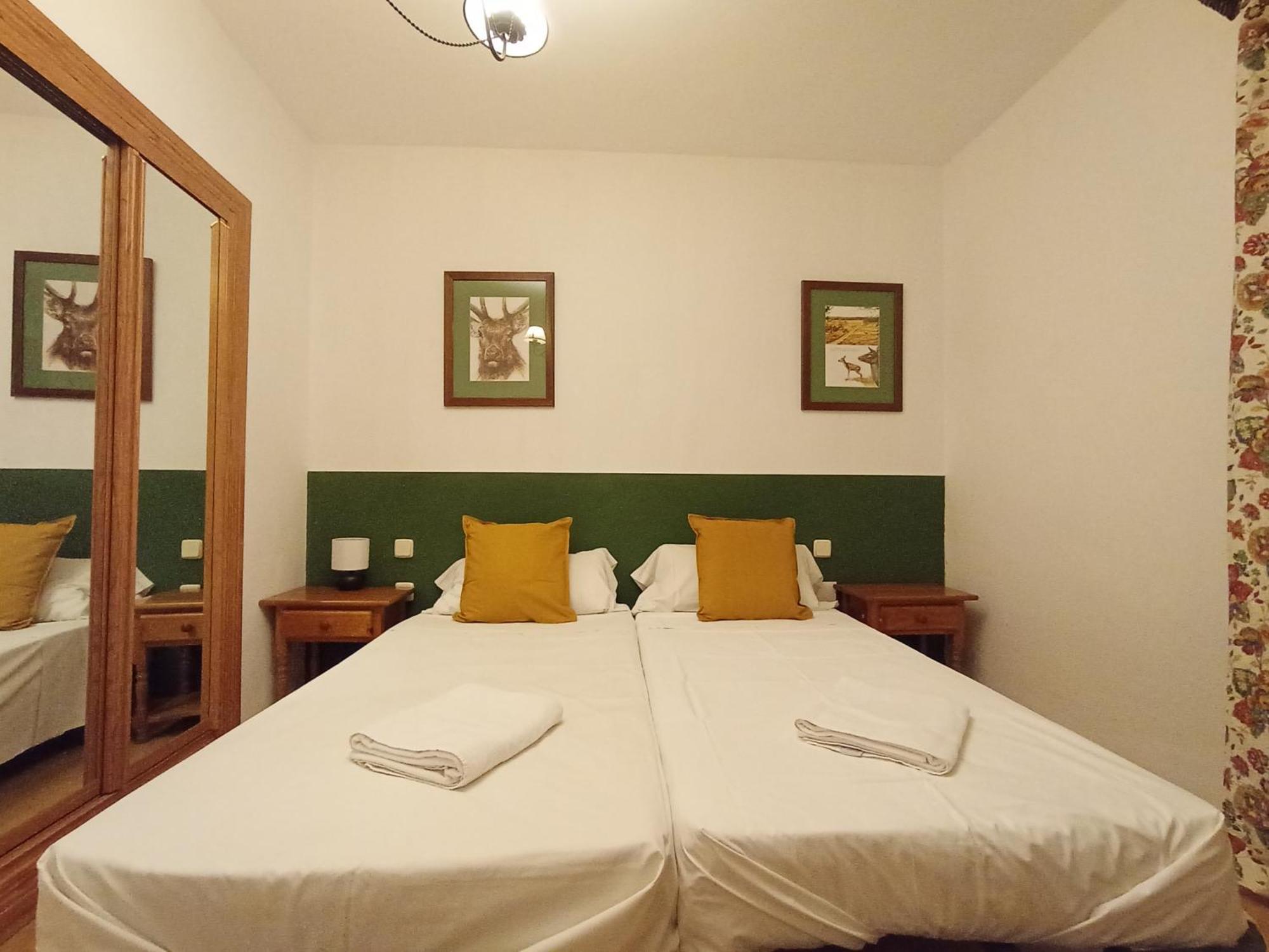 Hostal Rural Alto Tajo Poveda Poveda de la Sierra エクステリア 写真