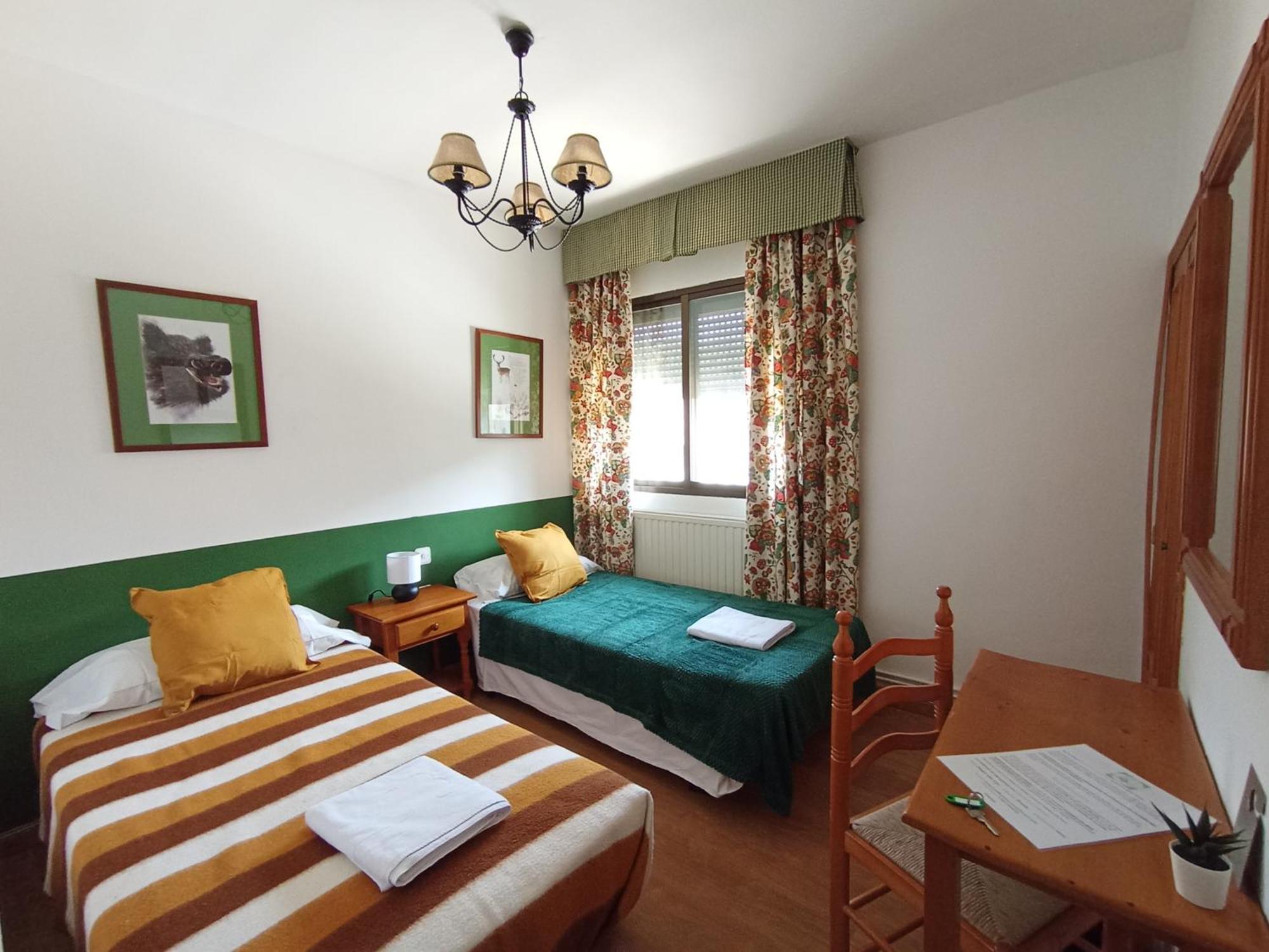 Hostal Rural Alto Tajo Poveda Poveda de la Sierra エクステリア 写真