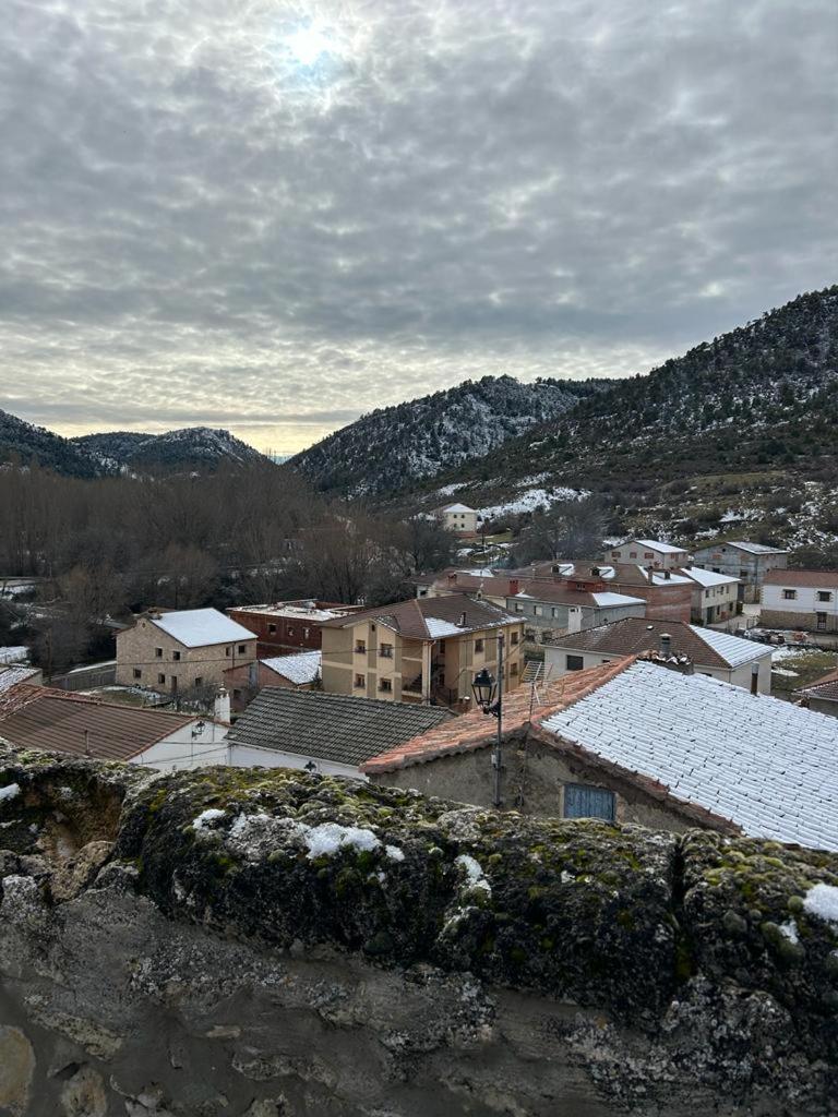 Hostal Rural Alto Tajo Poveda Poveda de la Sierra エクステリア 写真