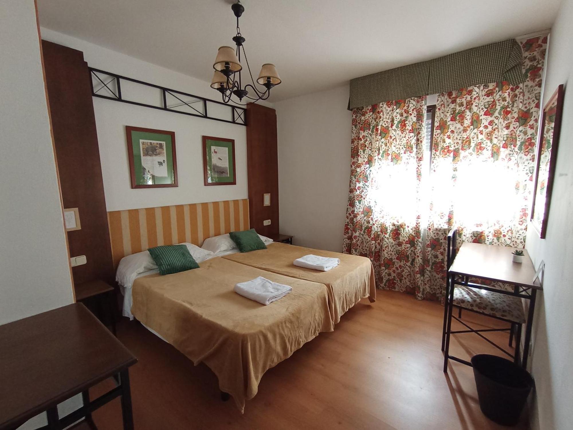 Hostal Rural Alto Tajo Poveda Poveda de la Sierra エクステリア 写真