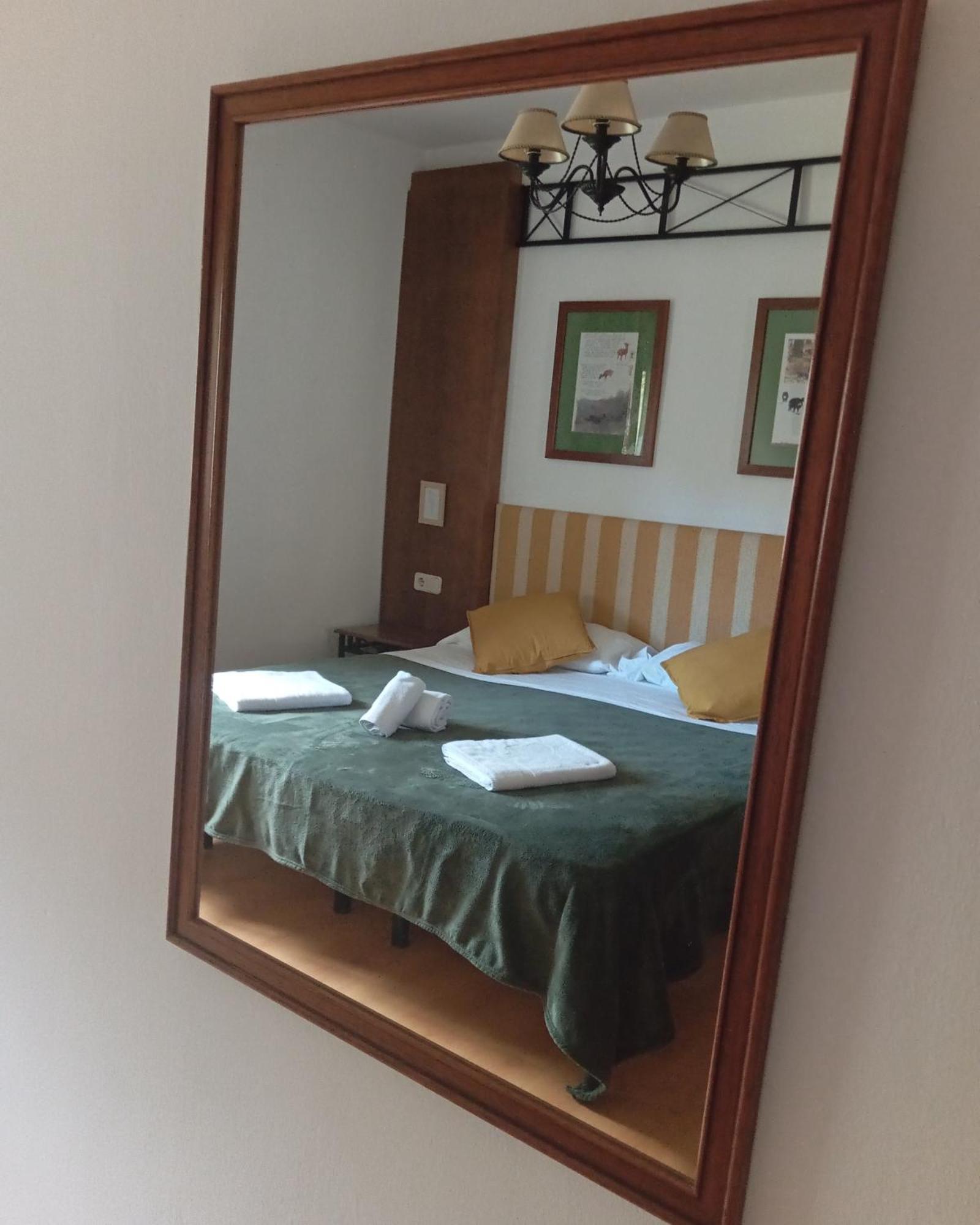 Hostal Rural Alto Tajo Poveda Poveda de la Sierra エクステリア 写真