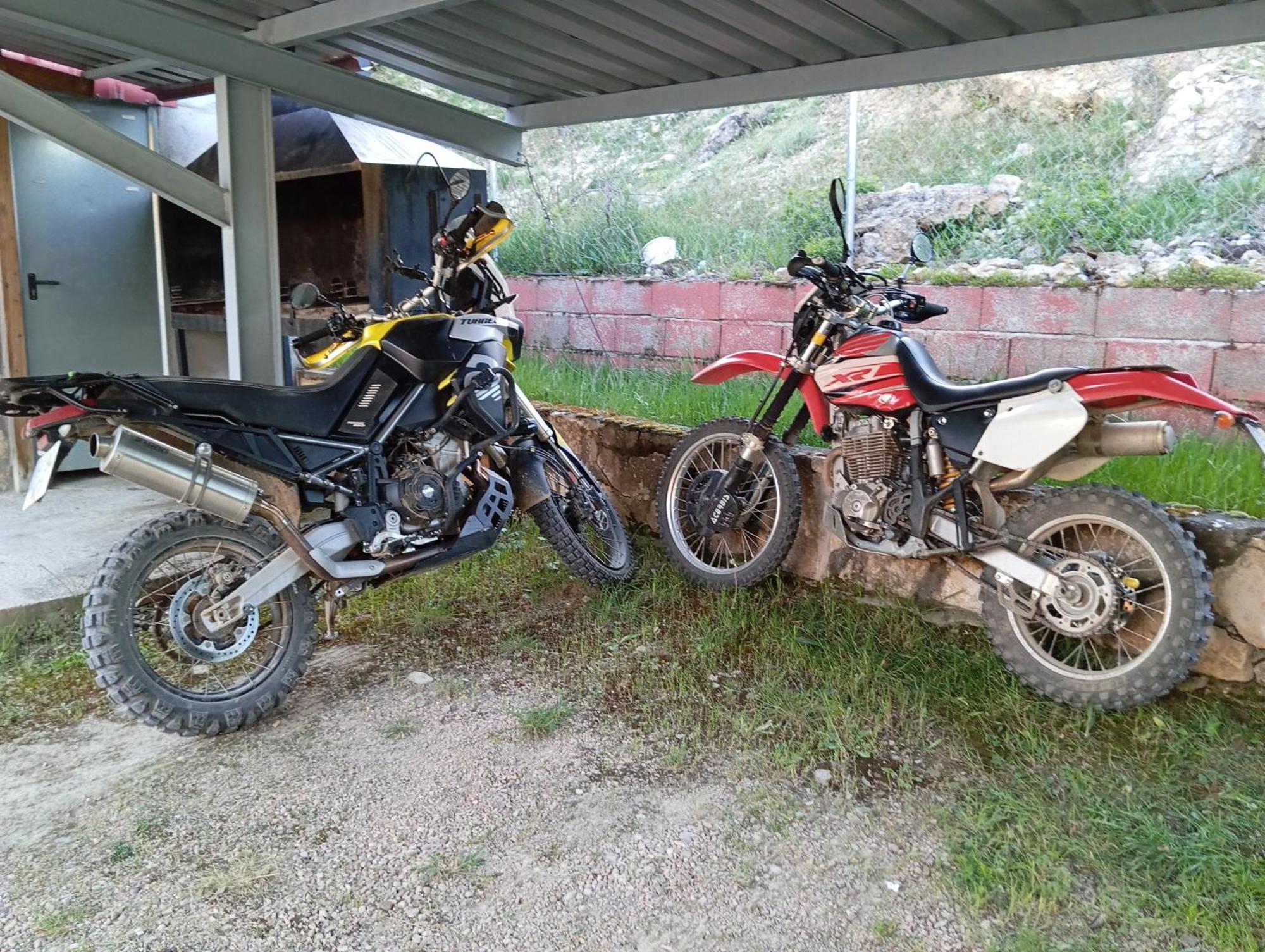 Hostal Rural Alto Tajo Poveda Poveda de la Sierra エクステリア 写真