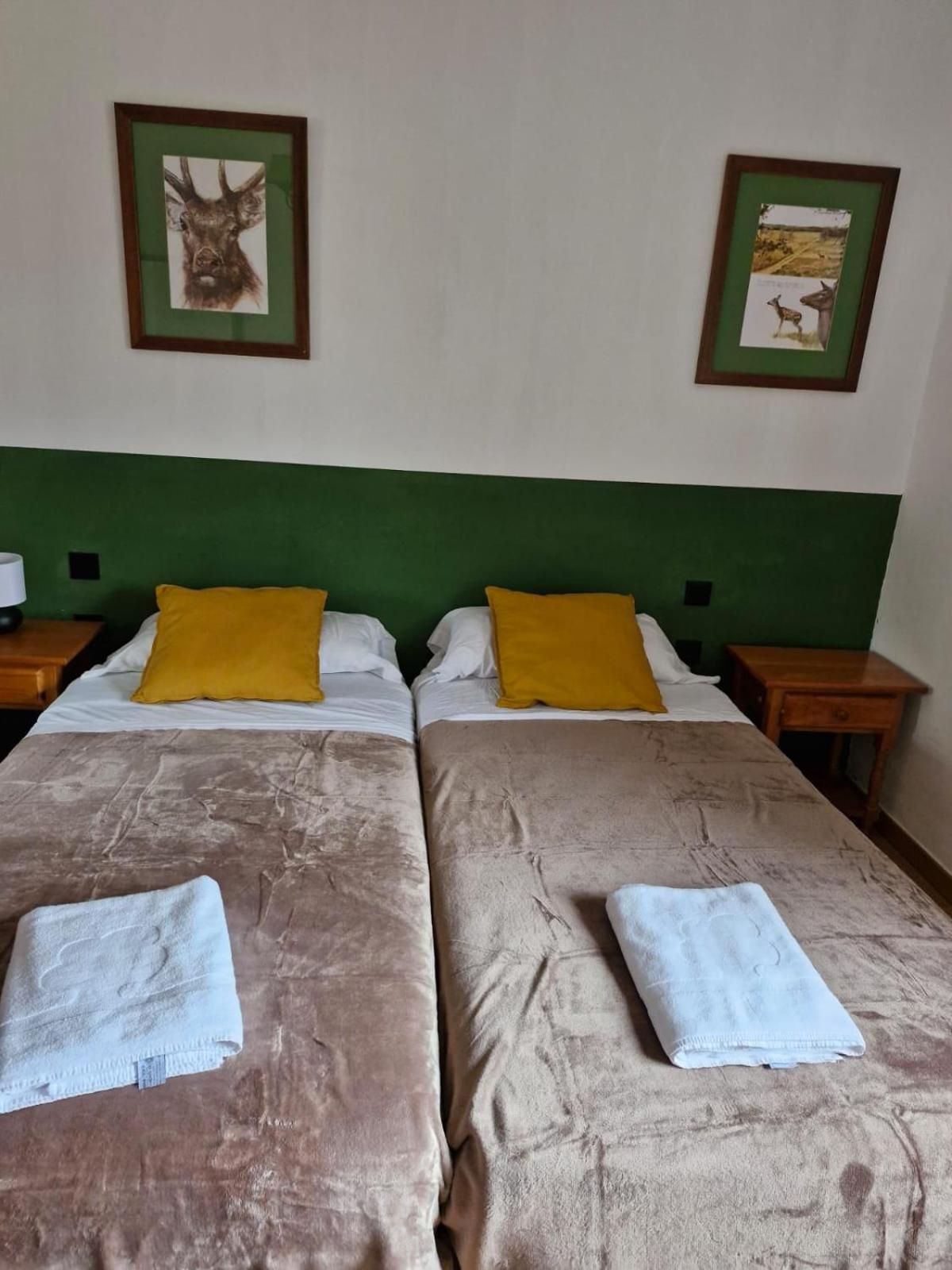 Hostal Rural Alto Tajo Poveda Poveda de la Sierra エクステリア 写真